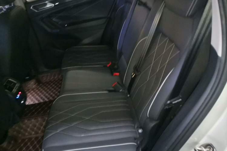 Used Volkswagen Tiguan L 2022 330TSI Automatic Two-Wheel Drive Smart Edition