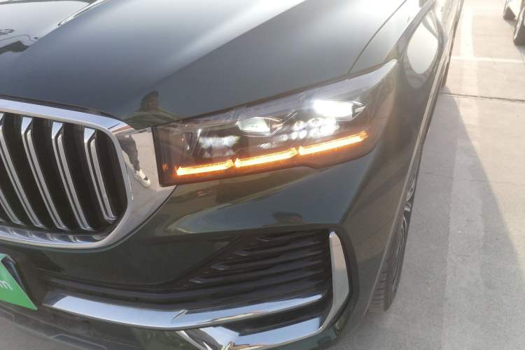 Used Geely Auto Monjaro L 2025 Dongfang Yao 2.0TD Automatic All-Wheel-Drive Wangyue Edition Left Front Headlight