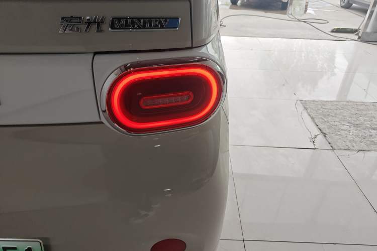 Used Wuling Hongguang MINIEV 2024 3rd Generation 215km Advanced Version