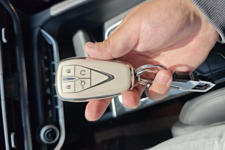 Used CHANGAN Eado 2020 PLUS Blue Whale NE 1.4T GDI DCT Prestige Model
