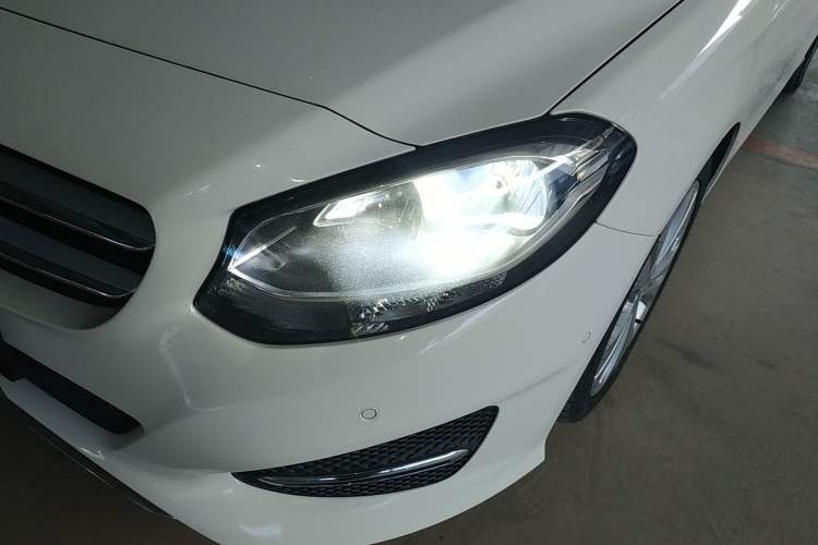 Used Mercedes-Benz B-Class 2015 B 200 Sport Edition
