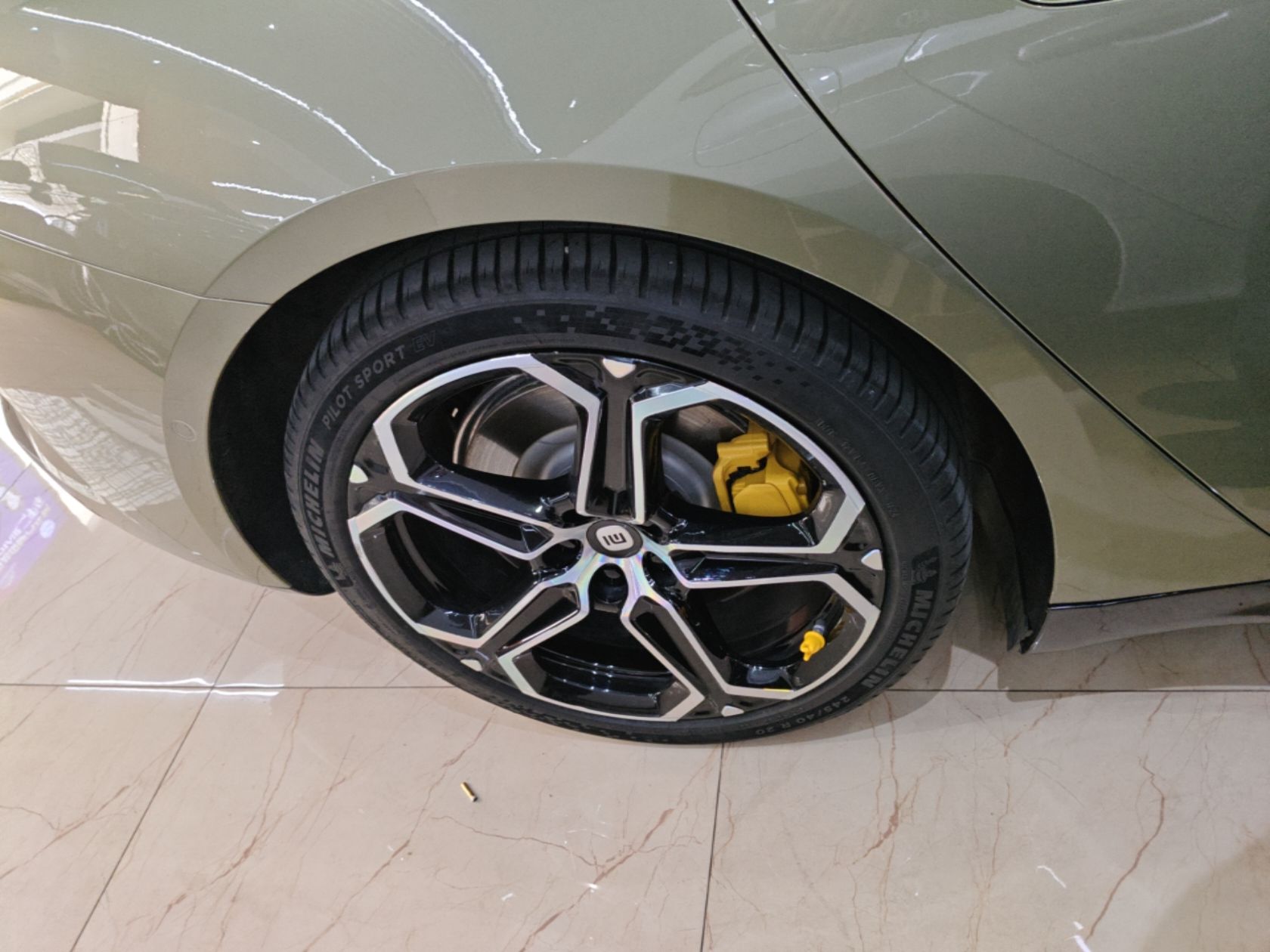 Xiaomi Auto SU7 2024 Rear-Drive Long-Range Intelligent Driving Version — снимка 11