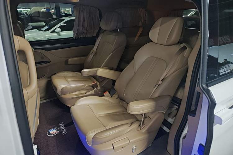 Used Buick GL8 2021 ES Land Cruiser 653T Luxury Edition Left Rear Seat