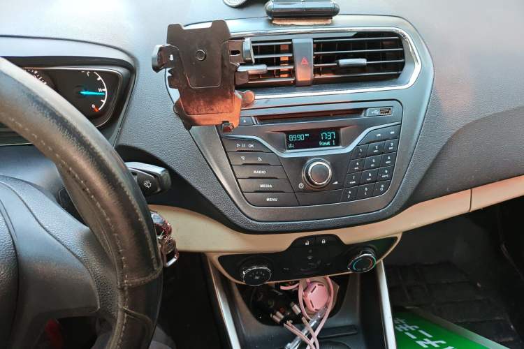 Used Ford Escort 2015 1.5L Manual Comfort Model
