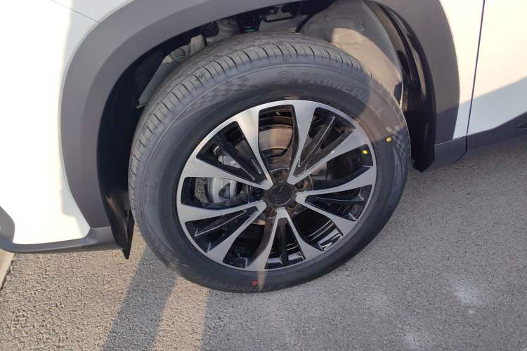 Used Geely Auto Emgrand X7 Sport 2026 Model 1.5TD Aspirational Left Front Wheel Hub