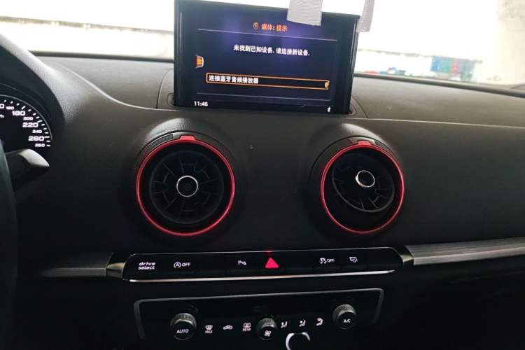 Used Audi A3 2020 Limousine 35 TFSI Sporty Version China VI Audio And AC Panel