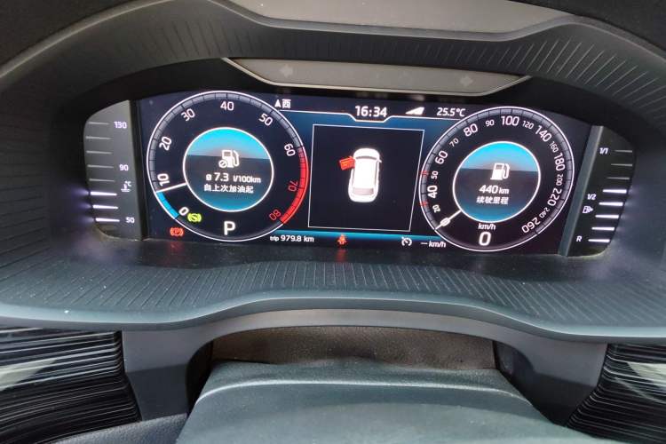 Used Skoda Kodiaq 2019 Facelifted TSI330 7-Seater Two-Wheel-Drive Luxury Enjoyment Edition China VI Standard Instrument Cluster