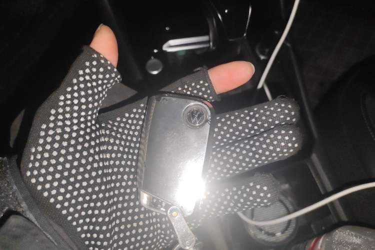 Used Volkswagen Sagitar 2021 280TSI DSG Comfort Connect Edition Vehicle Key