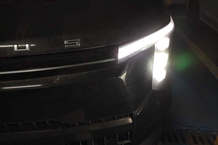 Used SAIC MAXUS Dajia 7 2024 Revised Version Super Hybrid Long-Range Edition Enjoyment Version Left Front Headlight