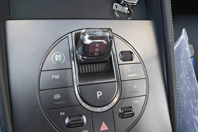 Used BYD Seal 06 New Energy 2025 DM-i Smart Drive 80KM Prestige Model
