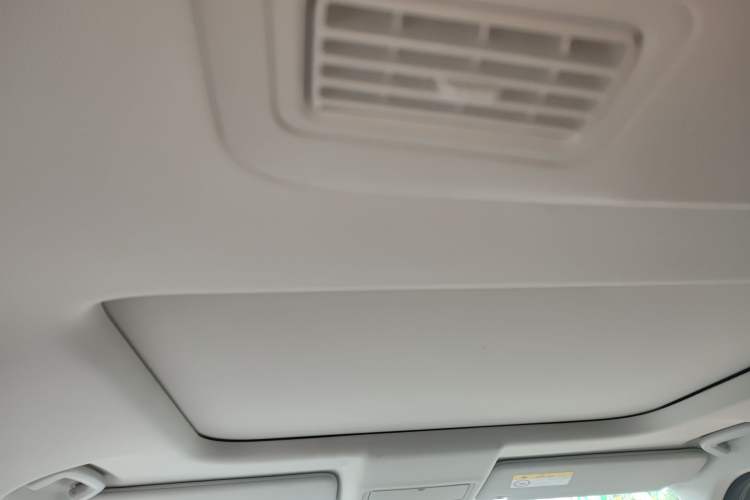 Used Land Rover Discovery 2020 2.0T 30th Anniversary Special Edition Headliner