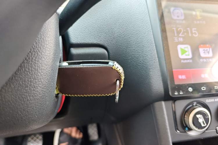 Used Volkswagen Polo 2016 1.4L Manual Fashion Model Vehicle Key