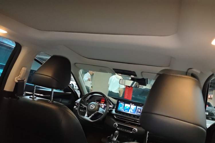 Used Nissan Teana 2022 2.0L XL-TLS Enjoyment Edition Headliner