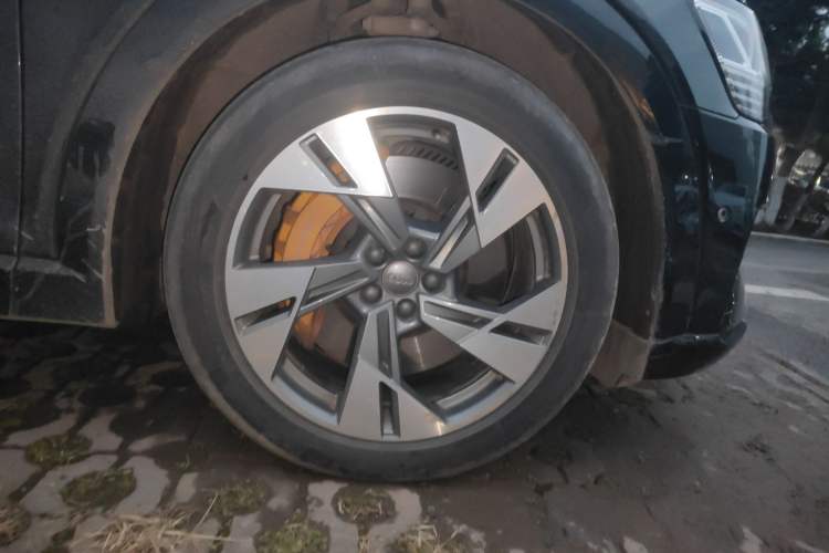 Used Audi e-tron 2019 55 quattro Fashion Edition
