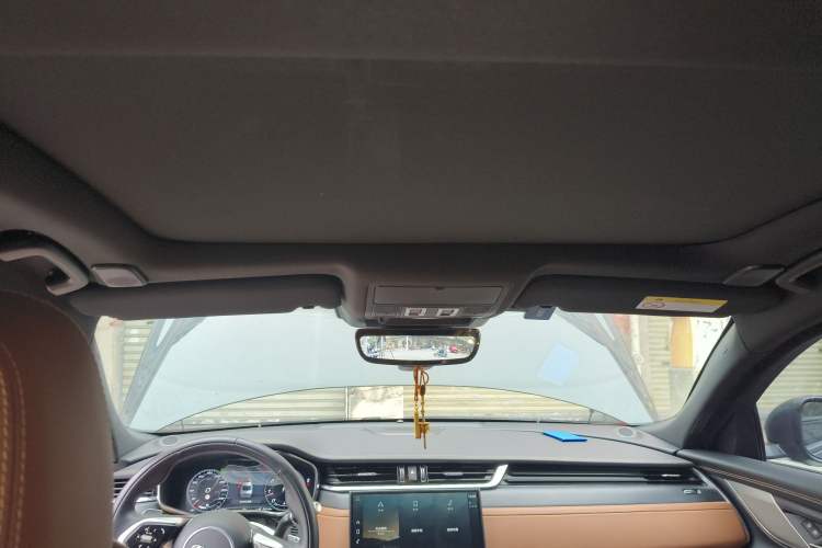 Used Jaguar XFL 2021 XFL 2.0T P250 All-Wheel-Drive Shimmering Black Sport Edition Headliner