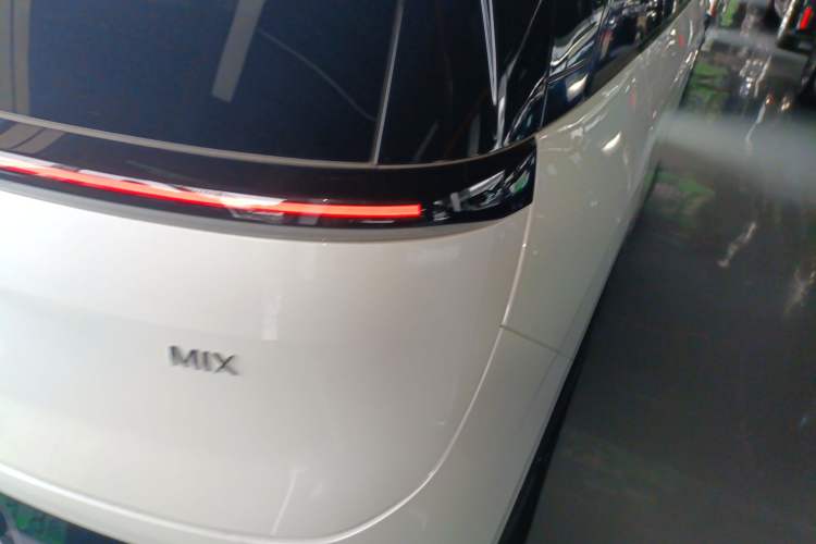 Used Zeekr MIX 2025 Intelligent Driving Version