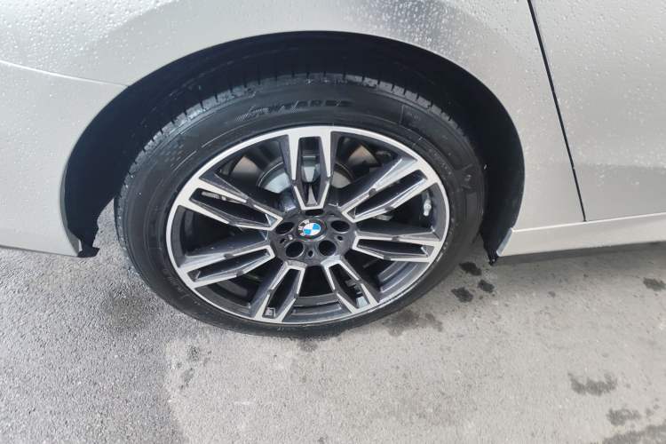 Used BMW 5 Series 2025 525Li M Sport Package