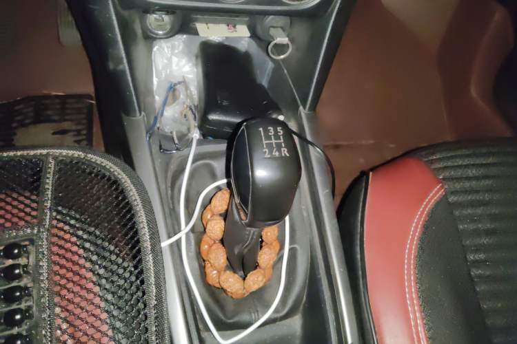 Used Peugeot 301 2017 1.6L Manual Comfort Edition
