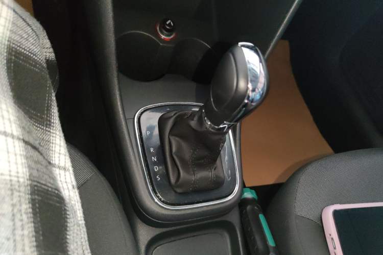 Used Volkswagen Polo 2016 1.6L Automatic Comfort Model