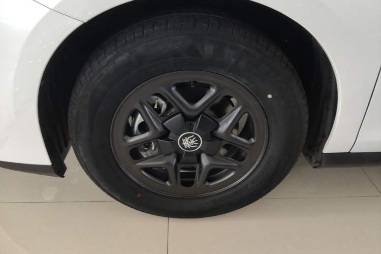 Used BYD Qin PLUS 2025 DM-i Smart Drive 55KM Leading Model
