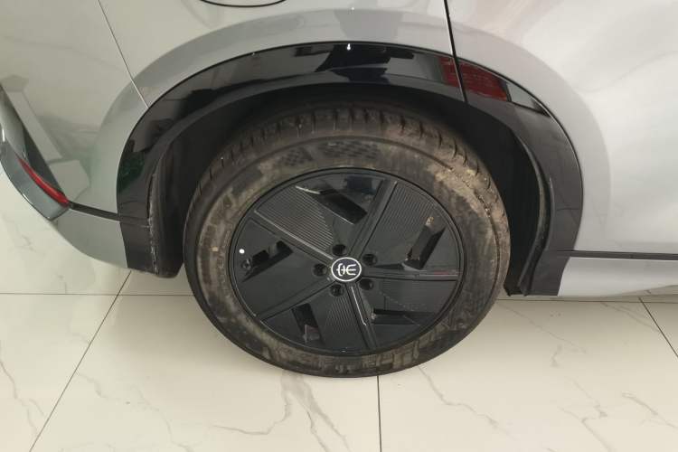 Used BYD Song L EV 2025 550 km Excellence Version