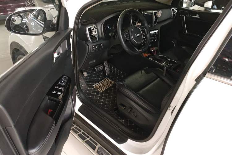 Used Kia KX5 2016 1.6T Automatic Two-Wheel Drive DLX Driver Seat