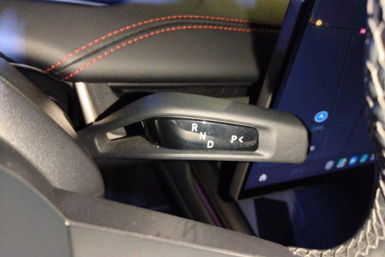 Used Xiaomi Auto SU7 2024 Rear-Drive Long-Range Intelligent Driving Version
