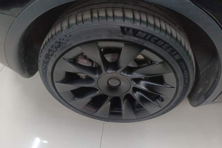 Used Tesla Model Y 2022 Rear-Wheel-Drive Version