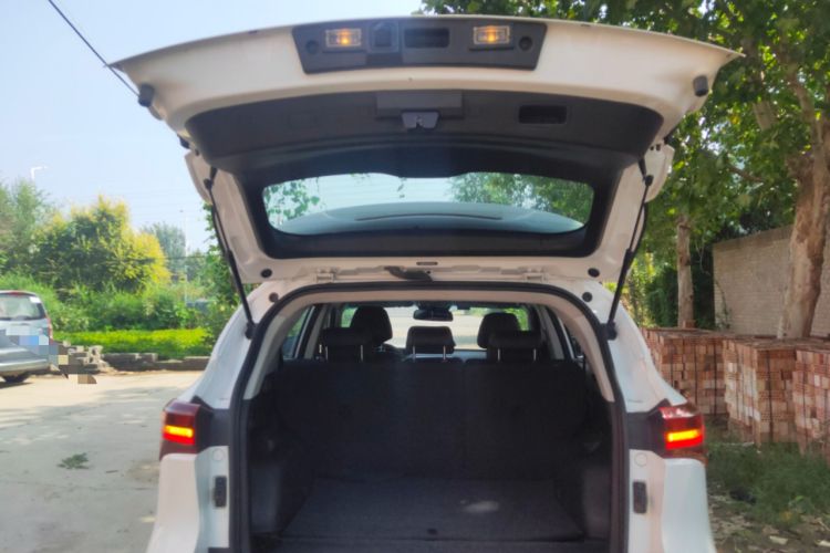 Used JETOUR X70M 2021 1.5T DCT Luxury Partner Model 5 Seats