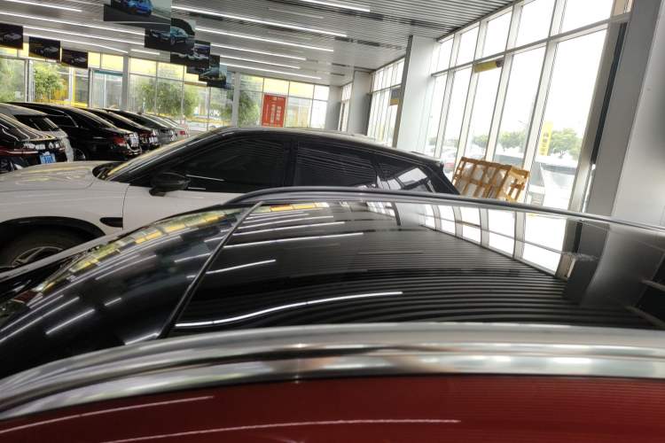 Used Mercedes-Benz GLA 2017 GLA 220 4MATIC Fashion Model Roof