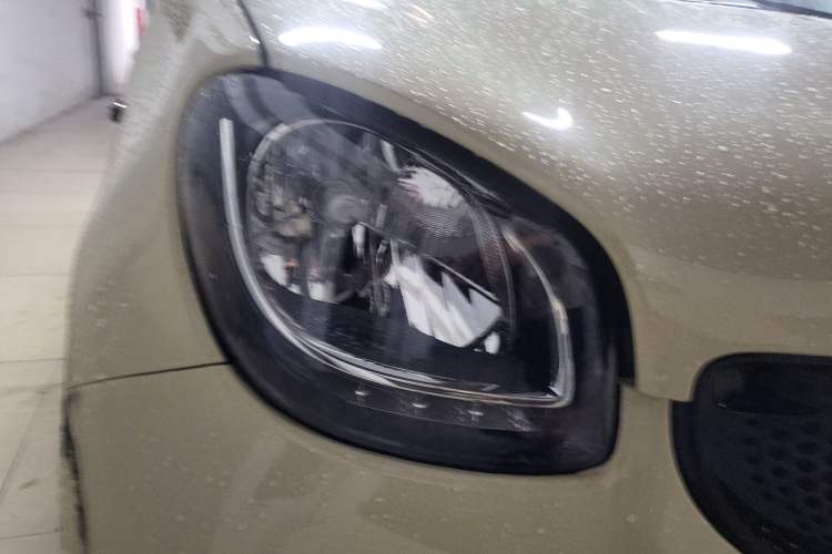 Used smart forfour 2018 1.0L 52kW Passion Edition