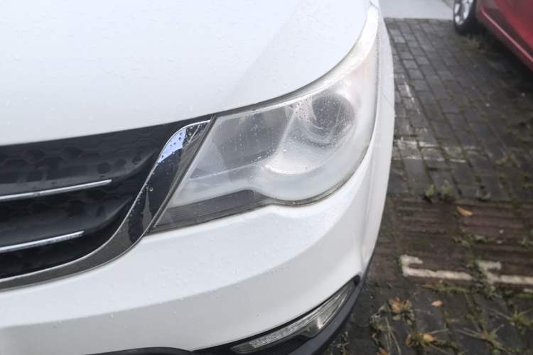Used Baojun 730 2014 1.5L manual Comfort ESP version 7 seats
