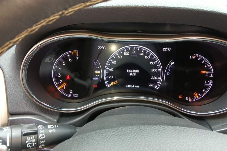 Used Jeep Grand Cherokee 2016 3.0L Comfort Navigation Edition Instrument Cluster