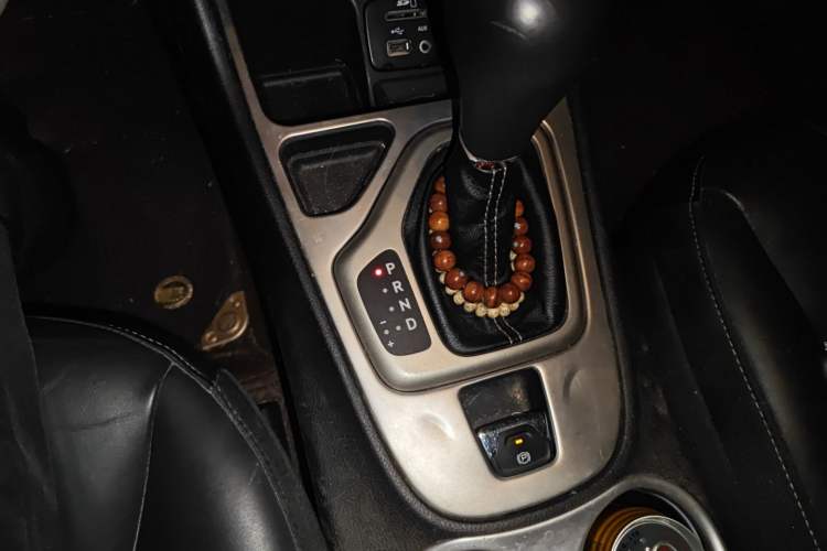 Used Jeep Cherokee 2016 2.0L Superior Edition