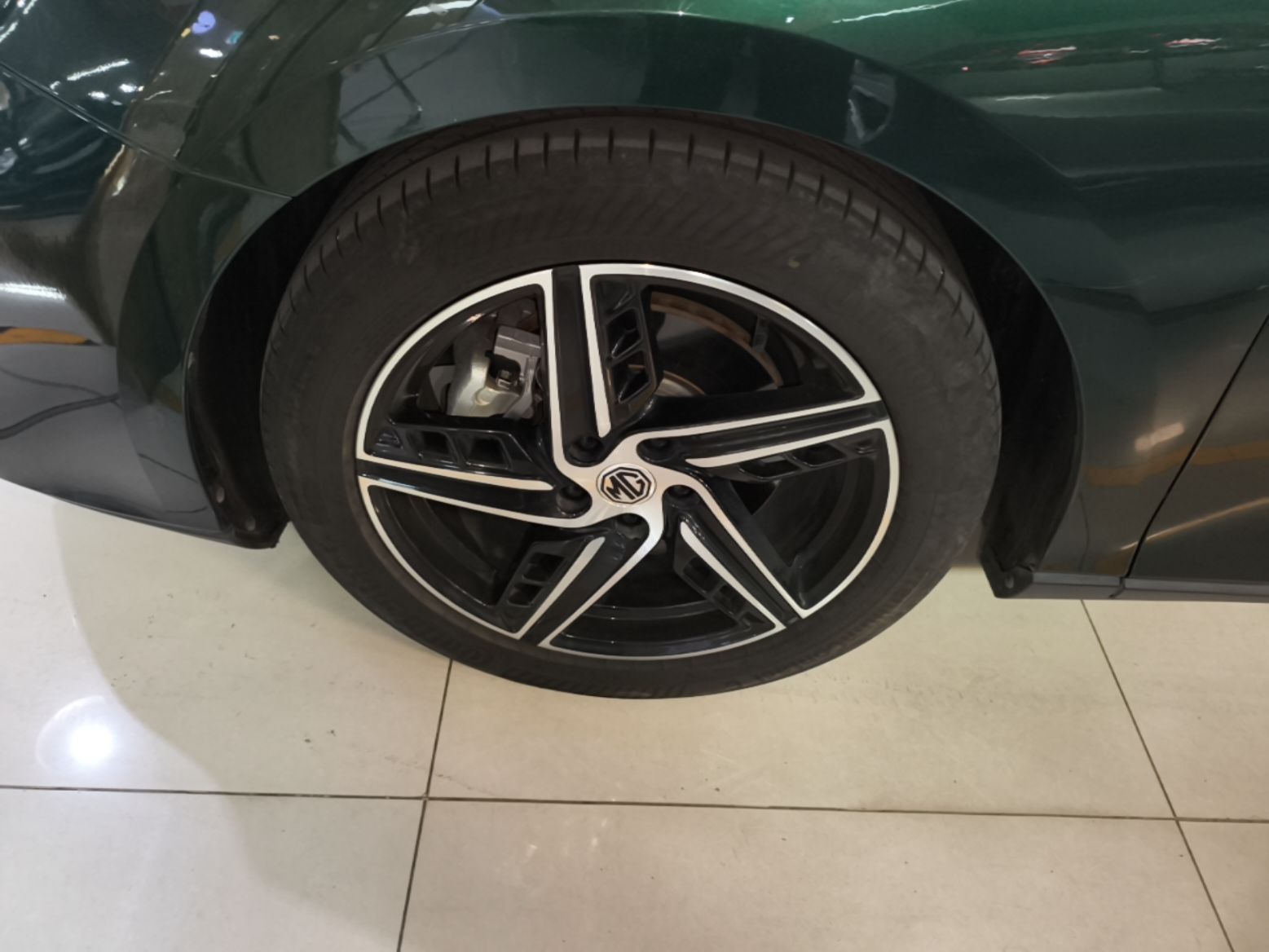 MG 7 2023 1.5T DCT Luxurious Supreme Edition — снимка 10
