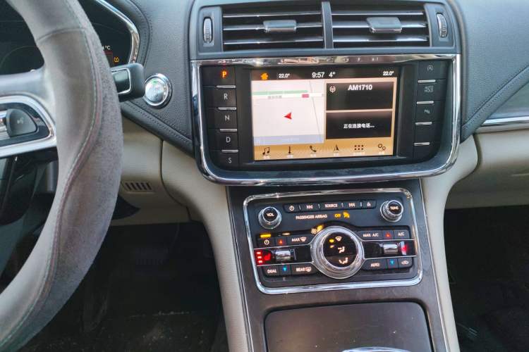 Used Lincoln Continental 2017 2.0T Two-Wheel Drive Deluxe Edition
