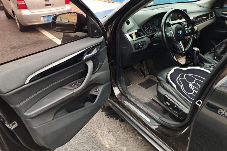 Used BMW X1 2016 sDrive20Li Luxury Model
