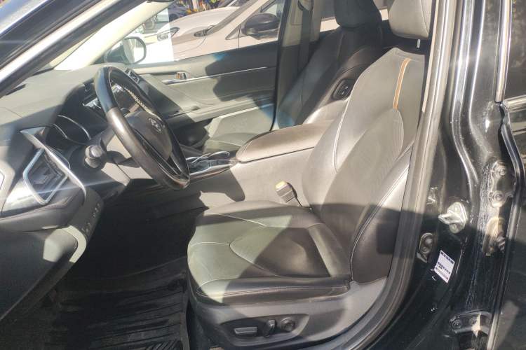 Used Toyota Camry 2019 2.0G Luxury Edition China V Standard