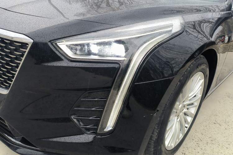 Used Cadillac CT6 2021 28T Elite Edition Left Front Headlight