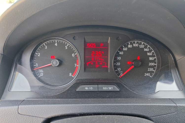 Used Volkswagen Santana 2015 Haval H6 1.6L Automatic Luxury Model