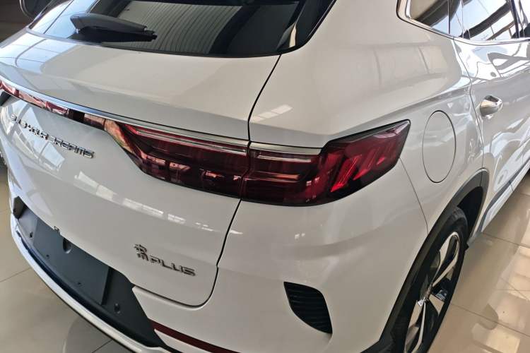 Used BYD Song PLUS New Energy 2021 DM-i 110KM Flagship PLUS Right Rear Taillight