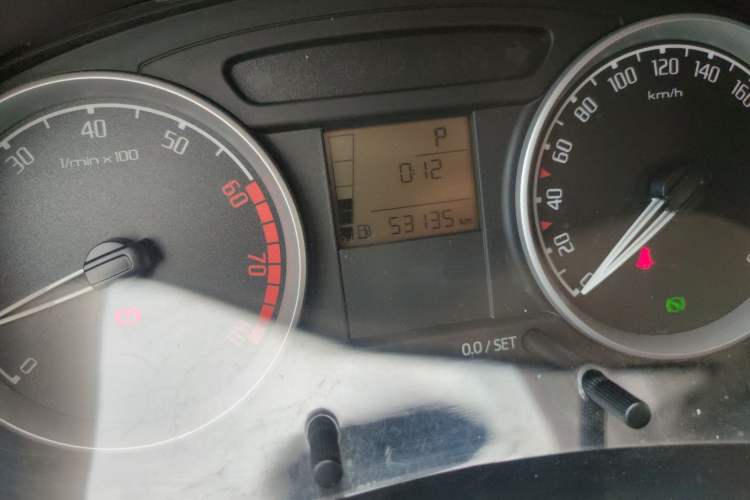 Used Skoda Fabia 2011 1.6L Automatic Crystal Edition