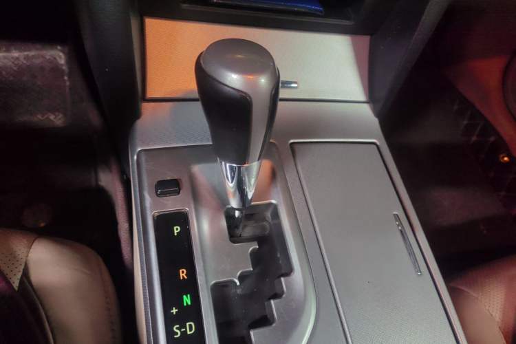 Used Toyota Camry 2012 Junrui 2.5S Activa Navigation Edition Gear Lever