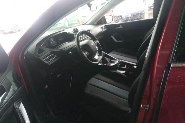 Used Peugeot 308 2018 1.6L Automatic Luxury Edition
