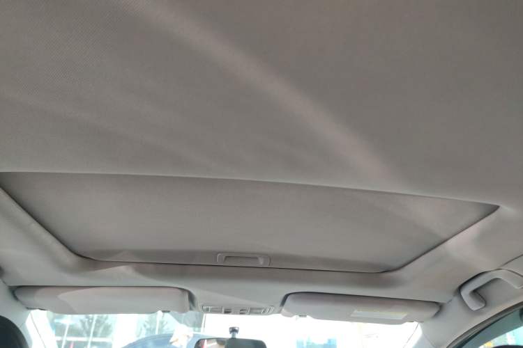 Used Honda Jade 2014 1.8L CVT Luxury Edition 5 seats