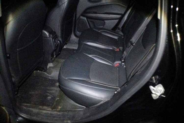 Used Jeep Compass 2017 200T Automatic Family Edition