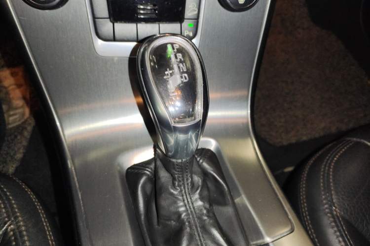 Used Volvo XC60 2013 T6 AWD Comfort Edition