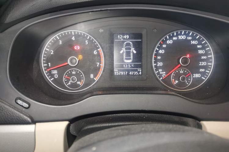 Used Volkswagen Sagitar 2014 Revised Version 1.4TSI Manual Luxury Edition
