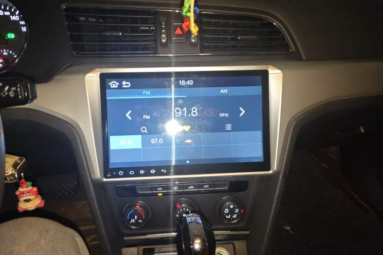 Used Volkswagen Lamando 2017 230TSI DSG Fashion Edition