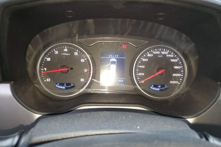 Used JAC Refine M4 2018 2.0L Manual Express Version